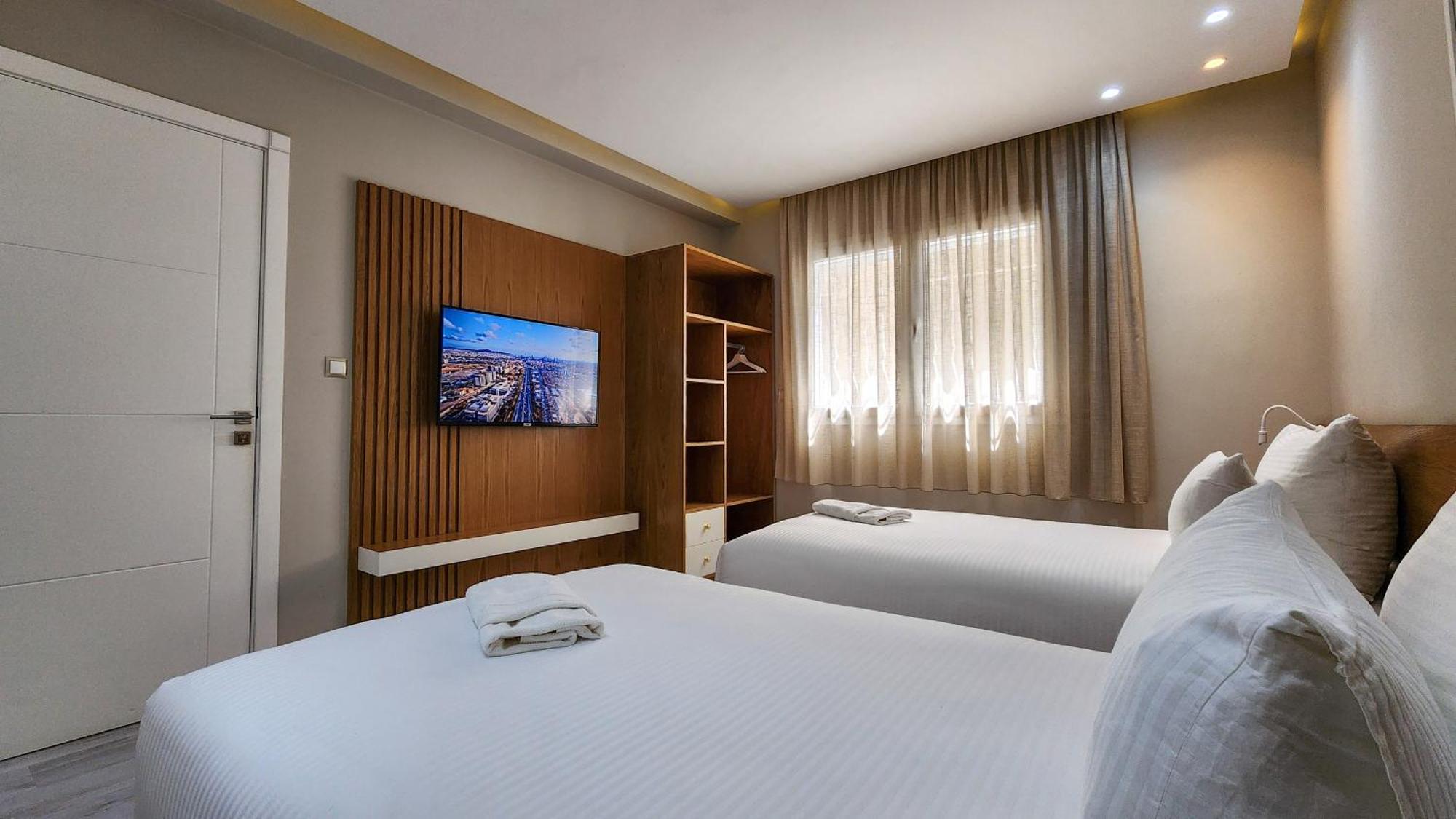 R&S Marina Bay Tanger Apartment Bagian luar foto