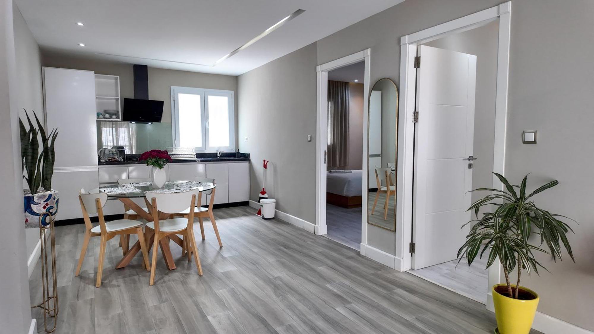 R&S Marina Bay Tanger Apartment Bagian luar foto